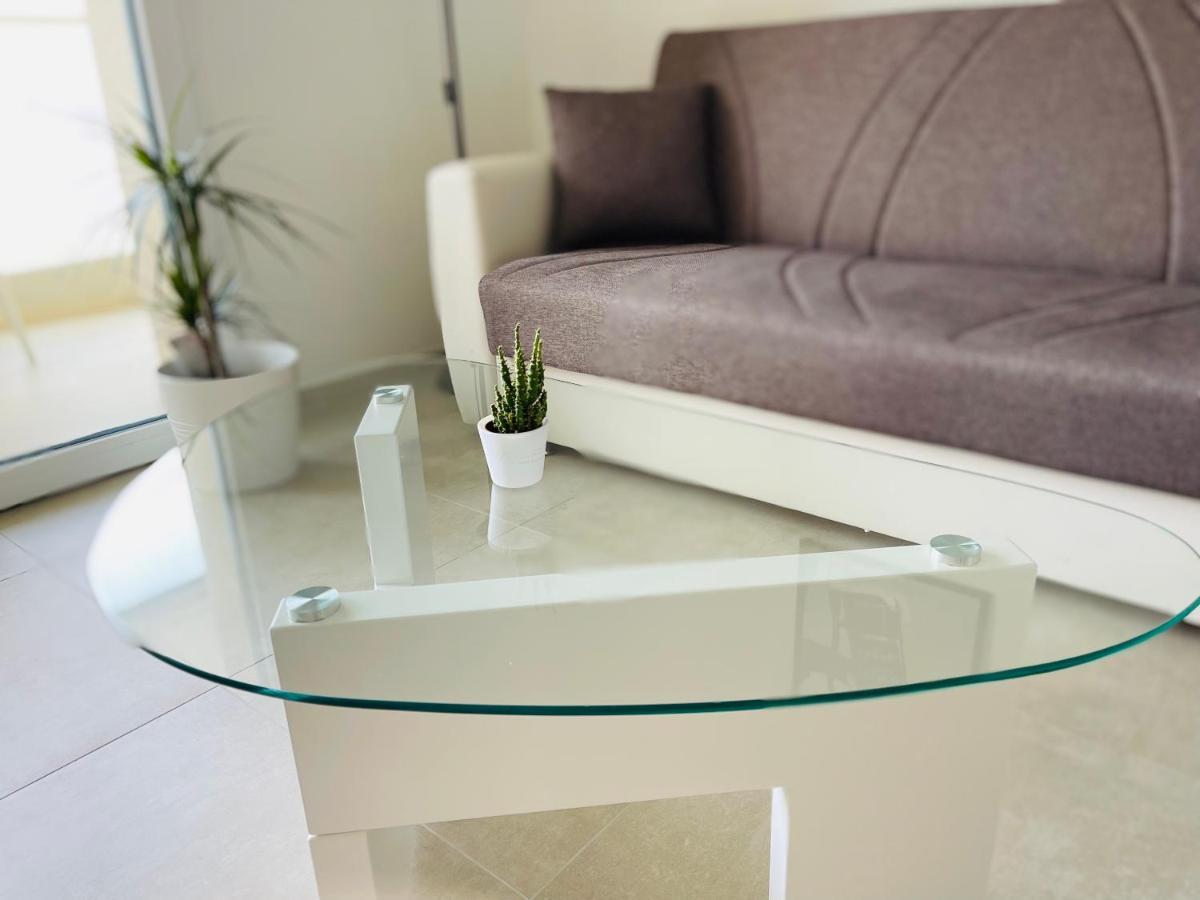 Apartmán Onyx , 3 Min To Piazza Grande Locarno Exteriér fotografie